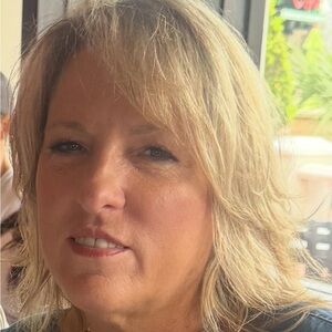 Meet your Posher, Nance